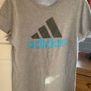 Adidas T-Shirt